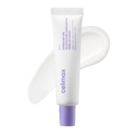 Un Tommee Tippee Biberon anti-colique avancé (340 ml, plastique, à partir de 3 mois) bleu est présenté sur un fond blanc, ses courbes douces mises en valeur comme un tourbillon de lait. Dakar