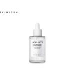 L'ampoule éclaircissante centella de Madagascar SKIN1004 Éclat Correcteur Anti Tache Tout Types de Peau 50 ml est un flacon compte-gouttes blanc contenant un liquide clair avec des microcapsules sur un fond blanc minimaliste comportant le texte "SKIN1004" dans le coin supérieur gauche. Dakar