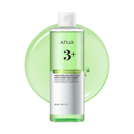 Une bouteille transparente d'Anua Azelaic Acid 3 Cica Skin Tonique Clarifiant Azélaïque Cica 250ml, remplie d'un liquide vert, est représentée avec une éclaboussure de liquide vert. Le flacon étiqueté contient 250 ml (8.45 fl. oz.). Dakar