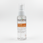 Flacon en plastique transparent de Dr Marie Diallo Laboratoires Lotion Nettoyante R au Acide de Fruit, avec un distributeur à pompe et une étiquette de 150 ml. L'emballage comporte un texte orange et noir avec des détails en français et en anglais. Dakar