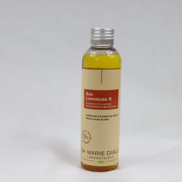 Dr Marie Diallo Laboratoires Eau lumineuse R :  Illumine - clarifie le teint - nourrit intensément 150 ml