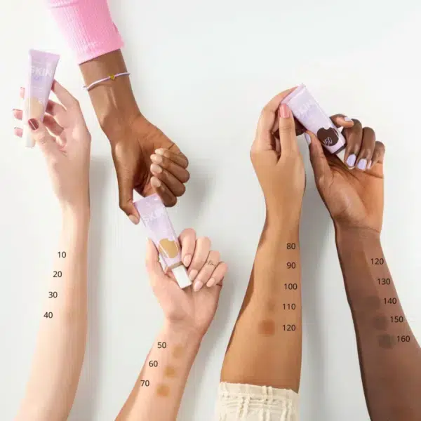 Essence Skin Tint Fond de Teint Teinté Hydratant Spf30 Finition Naturelle 30 ml – Image 2