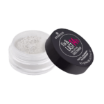 Un contenant ouvert d'Essence Cosmetics Fixation Poudre Libre Fix et LAST 14h Waterproof 9
