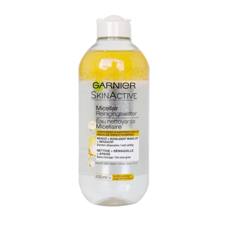 GARNIER Eau micellaire nettoyante All-in-One Waterproof 400 ml élimine facilement le maquillage waterproof. Le flacon est doté d'un bouchon et d'une étiquette jaunes, avec un texte multilingue. Dakar