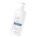 Un flacon de Ducray Ictyane Lait Éclat Clarifie