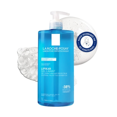 Un grand flacon bleu de 1L de LA ROCHE-POSAY LIPIKAR Gel Lavant avec une pompe, présenté devant une texture gel claire et un badge rond indiquant "Recommandé par 90,000 dermatologistes". Dakar