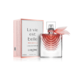 Un flacon d'eau de parfum pour femme Lancôme La Vie Est Belle Iris Absolu de 30 ml avec ruban rose