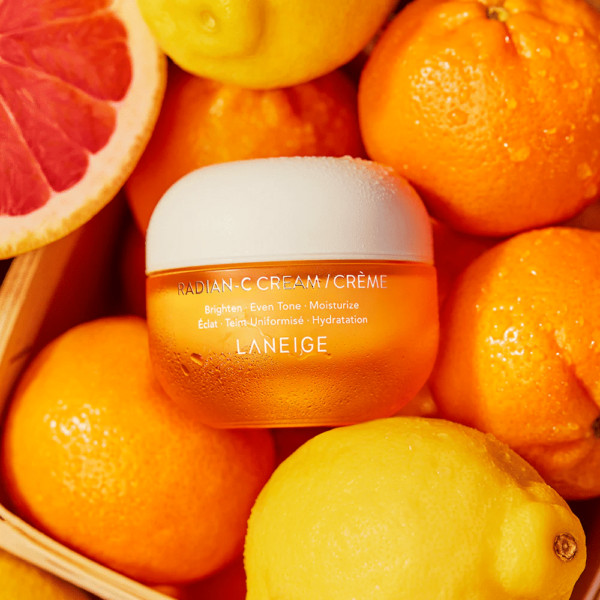 Un pot de LANEIGE Radian-C Cream Crème Éclat Hydratante 50 ml