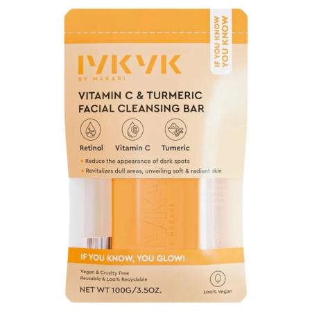 Emballage orange et jaune pour Makari Iykyk Savon Nettoyant Visage à La Vitamine C Et Au Curcuma 100g, formulé avec de la vitamine C et du curcuma pour prendre soin de votre peau, favoriser l'éclat et aider à réduire les taches sombres. Dakar