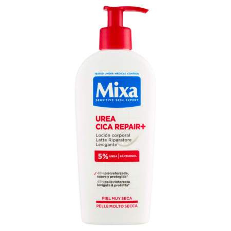 Un flacon blanc de Mixa CICA-LAIT Réparation Avancée 250ml lotion pour le corps avec une pompe rouge, pour les peaux très sèches, contenant 5% d'urée et de panthénol, avec des textes espagnols et italiens sur l'étiquette. Dakar
