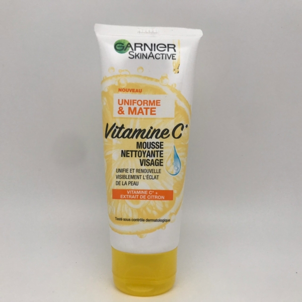 Garnier Vitamine C Uniforme Et Mate Mousse Nettoyante 100 ml