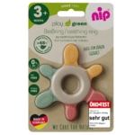 L'anneau de dentition NIP Anneau de Dentition Rafraîchissant (Jaune/Rouge), qui convient aux bébés de 3 mois et plus, est fabriqué en Allemagne à partir de 65 % de matériaux naturels. Il comporte cinq bras colorés et un emballage écologique portant un label de sécurité. Dakar