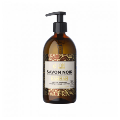 Une bouteille de MKL Savon Noir certifié BIO - 500 ml avec un distributeur à pompe