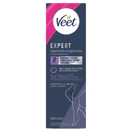 Veet Pure Crème Dépilatoire Corps Et Jambes Peaux Sensibles, 90 ml, se présente dans un emballage bleu foncé avec une bande rose, un texte en allemand et un contour de jambes lisses. Convient aux peaux sensibles du corps et des jambes. Dakar