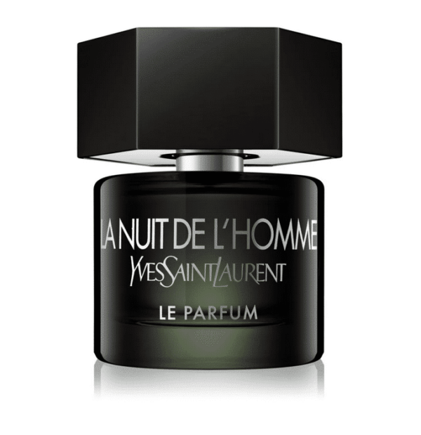 Flacon noir Yves Saint Laurent La Nuit de L'Homme Le Parfum Eau de Parfum pour homme de 60 ml au bouchon hexagonal sur fond blanc