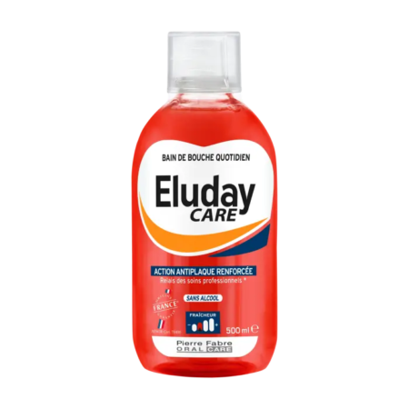 Un flacon de 500 ml de bain de bouche antiplaque Eluday Care Bain de Bouche Quotidien, contenant un liquide rouge et étiqueté « Sans Alcool », avec un texte français mettant l'accent sur le contrôle de la plaque et la fraîcheur. Dakar