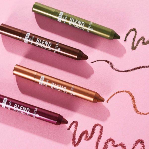 Essence Cosmetics Crayon Fard à Paupières Blend AND Line 1.8 g