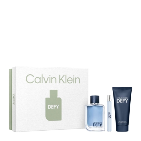 Découvrez le coffret Eau de Toilette Defy de Calvin Klein pour Homme, qui reprend le style du coffret cadeau chic Eternity de Calvin Klein pour Femme. Le coffret comprend une boîte blanche avec des lettres vertes, un flacon d'eau de Cologne en verre bleu, un vaporisateur de voyage et un tube de lotion pour le corps bleu foncé. Dakar