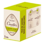 Le Savon Surgras Oranger Jasmin de CAVAILLES, idéal pour les peaux sensibles, se compose de trois barres de 200 g aux ingrédients naturels. Il est doté d'un parfum envoûtant et est élégamment emballé avec un texte en français. Dakar