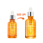 Deux flacons de JUMISO All Day Vitamine C Sérum Nourissant Uniformisant et Illuminateur 50 ml arborent une étiquette « Size Up! ». Le liquide orange vif contraste avec les compte-gouttes sur fond blanc, mettant en valeur la promesse de la formule améliorée à la vitamine C de JUMISO. Dakar