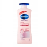 Un flacon de 600 ml de Vaseline Lait de Corps Healthy Bright Lotion Éclat Quotidienne Unifiante avec Triple Écran Solaire, Vaseline Jelly et Vitamine B3. L'étiquette indique « 2 semaines pour une peau visiblement éclatante ». Dakar
