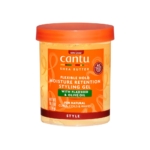 Un pot de 524 g de gel coiffant au beurre de karité Cantu Moisture Retention Styling Gel, pour boucles, spirales et ondulations naturelles ; récipient orange avec un couvercle assorti et un texte blanc/jaune. Dakar