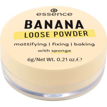 La Poudre Libre Jaune Tendre + Éponge intégrée Essence Cosmetics BANANA LOOSE POWDER, d'un poids de 6g, est présentée dans un contenant rond au couvercle beige affichant "BANANA LOOSE POWDER" et le texte "matifiant | fixateur | cuisson à l'éponge". Dakar