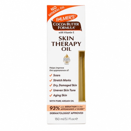 Une boîte blanche contenant l'huile « Skin Therapy Oil » de Palmers, « Huile Réparatrice pour le Corps » de 150 ml, enrichie en vitamine E, destinée au traitement des cicatrices, des vergetures, de la peau sèche, du teint irrégulier et des signes de vieillissement cutané. Le produit est « sans huile minérale » et prétend réduire l'apparence des cicatrices de 93 %. Dakar