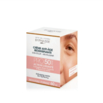 Coffret de la crème anti-âge Byphasse Pro 50 Action Lissante. L'emballage met en avant des propriétés lissantes et revitalisantes grâce au collagène, à la rose musquée et au beurre de karité. Contient 60 ml de crème. Une image partielle du visage d'une femme est présentée. Dakar