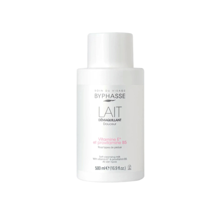 Flacon blanc de Byphasse Lait Démaquillant Douceur, un lait nettoyant doux, avec texte en français mettant en valeur la vitamine E et la provitamine B5. Contenance : 500 ml. Dakar
