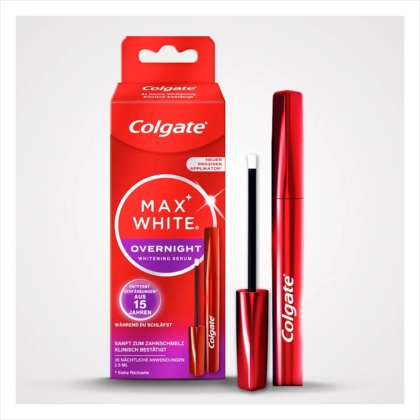 Le Colgate Sérum Blanchissant pour les Dents de Nuit 2,5 ml est présenté dans une boîte rouge éclatante avec du texte et un contour de dent blanc, dotée d'un applicateur et d'un capuchon rouges pour un blanchiment efficace des dents. Dakar