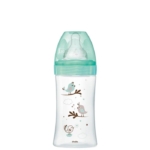 Un biberon avec un couvercle turquoise et une tétine en silicone. Il est orné d'illustrations d'oiseaux, de nuages et d'étoiles aux couleurs pastel. Son design original est adapté aux nourrissons. Dakar