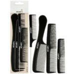 Un ensemble de cinq peignes noirs de styles et de tailles variés, comprenant un peigne à dents fines, un peigne à dents larges et un peigne à queue, présentés sur un fond blanc dans un emballage de vente au détail étiqueté « ebelin ». Dakar
