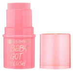 Tube rose d'Essence Baby Got Blush, sans le bouchon, révélant le stick de blush. Le texte est écrit dans une police manuscrite ludique. Dakar