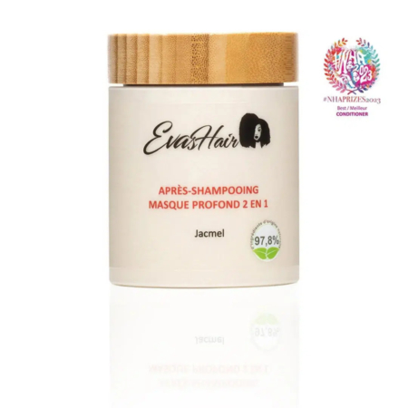Un pot de Masque Profond Après-Shampoing 2 en 1 Eva's Hair, avec un couvercle à vis beige. L'étiquette représente une silhouette féminine et un badge « 97,8 % d'ingrédients naturels ». Un autocollant « #NHAPrizes2023 Meilleur Après-Shampoing » figure à droite. Dakar