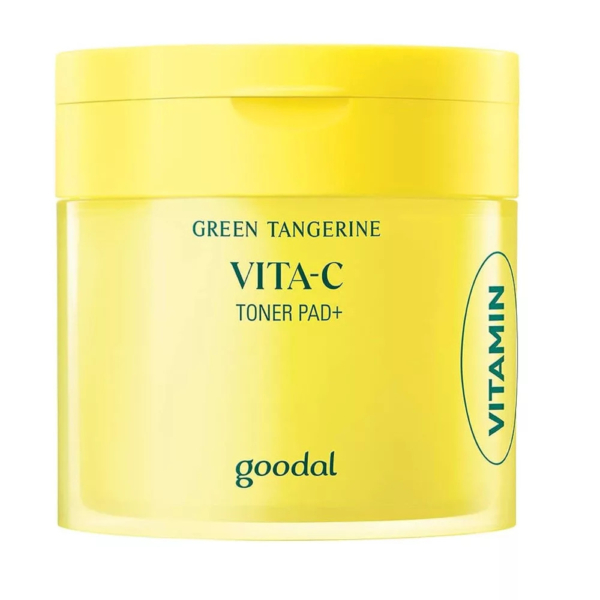 Contenant jaune de Goodal Green Tangerine Vita-C Toner Pad+ avec « VITAMIN » écrit sur le côté. Dakar