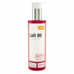 Flacon rouge et blanc étiqueté « Lait 90 » d'une contenance de 500 ml. Il est équipé d'une pompe doseuse et mentionne la présence d'ingrédients riches en vitamines. L'étiquette mentionne « HT26 Laboratoire Paris » et est destinée à un usage corporel. Dakar