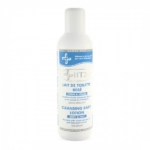Un flacon blanc de Lotion Nettoyante Bébé HT26, étiqueté en français et en anglais. Conçu pour le corps et le visage, il est enrichi en huile d'amande douce et sa formule est sans rinçage. Le flacon est étroit et doté d'un bouchon blanc. Dakar