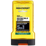 Un flacon jaune de gel douche Invincible Sport 5-en-1 L'Oréal Men Expert, orné d'un texte noir et blanc en allemand. Le flacon est doté d'un bouchon noir et est fabriqué à partir de plastique 100 % recyclé. Dakar