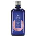 Une bouteille bleue d'eau de rose Laino est présentée avec l'étiquette « Eau de Rose, Apaise et Rafraîchit Visage, Eau de Rose, Apaise et Rafraîchit Visage ». L'étiquette indique qu'elle est fabriquée en France et contient 99 % d'ingrédients d'origine naturelle. Contenance : 250 ml. Dakar