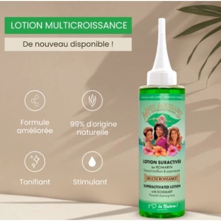 Un flacon vert de lotion de croissance suractivée Miss Antilles au romarin et à l'aloe vera est posé sur une surface beige. Il est muni d'un bouchon à bec verseur. Le texte met en valeur les ingrédients naturels et leurs bienfaits. Une feuille de plante est visible dans le coin supérieur droit. Dakar
