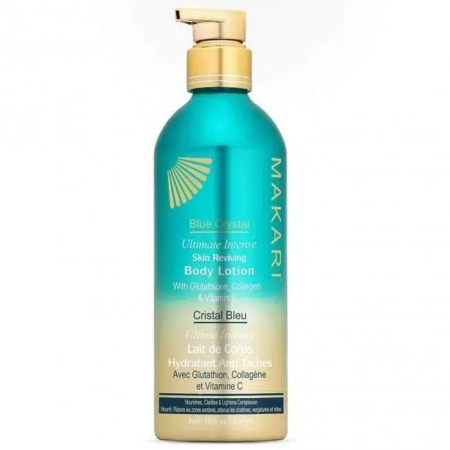 Un flacon dégradé de bleu à or de la lotion corporelle revitalisante intense Makari Blue Crystal Ultimate, avec pompe. L'étiquette met en avant des ingrédients comme le glutathion, le collagène et la vitamine C, détaillant ses bienfaits hydratants et anti-imperfections. Dakar