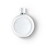 Un flacon de parfum rond et blanc avec un motif X en relief sur le devant et un petit bouchon cylindrique, sur fond blanc. Dakar