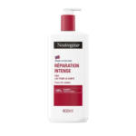 Un flacon de 400 ml de lait corporel Neutrogena Réparation Intense Cica. Le flacon est blanc avec une pompe rouge et présente un texte rouge et noir, incluant le logo de la formule norvégienne et des informations sur l'hydratation des peaux très sèches. Dakar