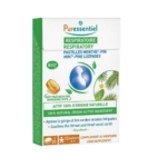 L'image montre une boîte de 20 pastilles Puressentiel Respiratoire Menthe Pin, dont l'actif est 100 % d'origine naturelle et qui apaise la gorge et les cordes vocales fatiguées. Ce complément alimentaire est destiné aux personnes de 12 ans et plus. Dakar