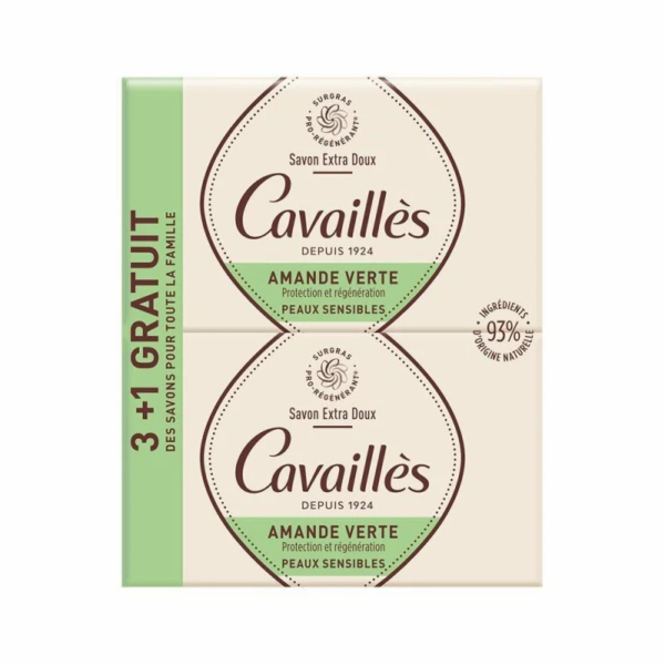 Emballage d'un pack de quatre savons extra-doux Cavaillès au parfum d'amande verte. La boîte affiche « 3+1 offert » et mentionne qu'ils conviennent aux peaux sensibles, avec 93 % d'ingrédients d'origine naturelle. Texte en français. Dakar