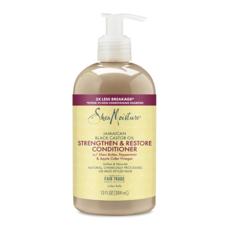 Un flacon d'après-shampoing fortifiant et réparateur SheaMoisture à l'huile de ricin noire de Jamaïque, au beurre de karité, à la menthe poivrée et au vinaigre de cidre. Conçu pour les cheveux traités chimiquement ou coiffés à chaud, il contient 375 ml (13 oz liq.) et est muni d'un bouchon pompe. Dakar