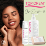 Une femme, les yeux fermés et un sourire délicat, touche son visage, à côté des produits Topicrem : un sérum, un lait hydratant et un coffret de soins. Le texte « Offre Exceptionnelle » indique une offre spéciale. Le fond est doux et neutre. Dakar