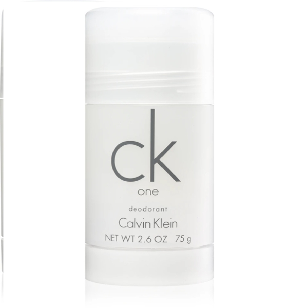 Le déodorant mixte en stick CK One de Calvin Klein est présenté dans un élégant flacon blanc avec un bouchon transparent et une inscription grise. L'étiquette « ck one » et le nom de la marque sont bien visibles, ainsi que son poids net de 75 g, ce qui en fait un complément idéal à tout coffret cadeau mixte. Dakar