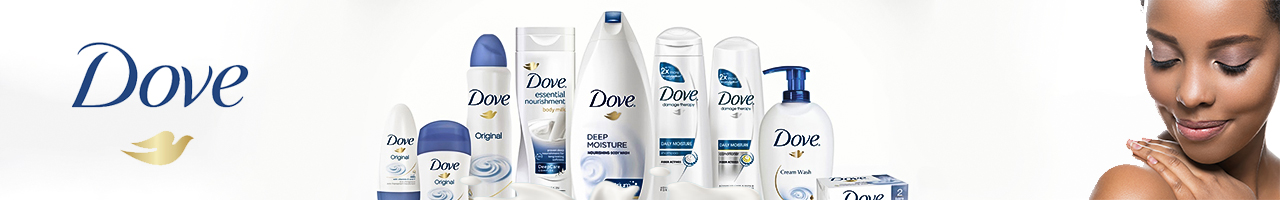 Une collection de produits de soins personnels Dove, comprenant des lotions, des déodorants, des gels douche et des shampooings, est présentée avec le logo Dove à gauche et une femme souriante touchant doucement son épaule à droite. Dakar